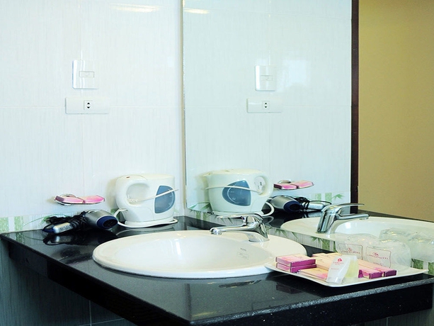 Imagen de la habitación del Hotel Camellia Boutique. Foto 3