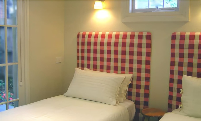 Imagen de la habitación del Hotel Camellia Cottage Bed and Breakfast. Foto 4