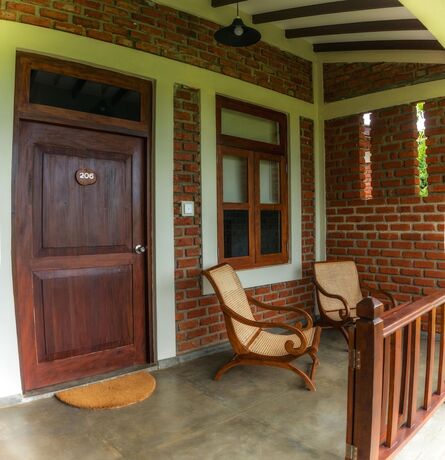 Imagen general del Hotel Camellia Resort And Spa. Foto 13