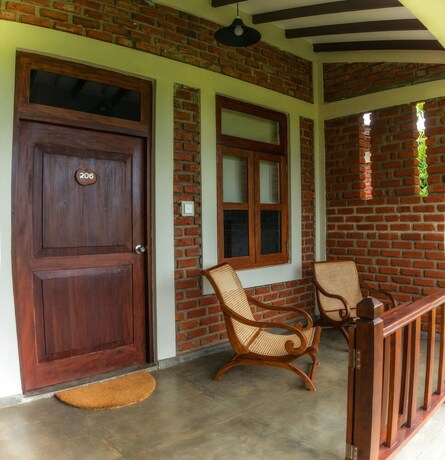 Imagen de la habitación del Hotel Camellia Resort And Spa. Foto 36