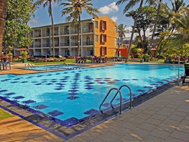 Imagen general del Hotel Camelot Beach. Foto 3