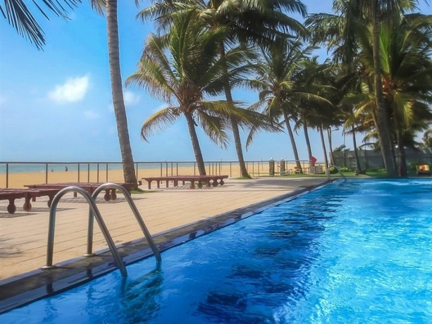 Imagen general del Hotel Camelot Beach. Foto 9