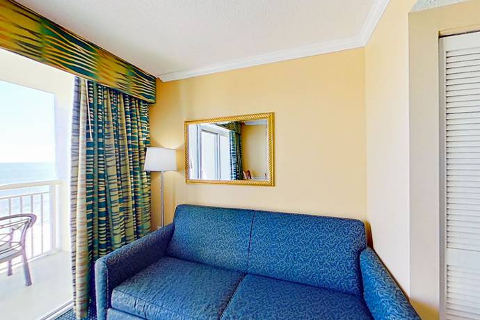 Imagen de la habitación del Hotel Camelot By The Sea By Oceana Resorts. Foto 3