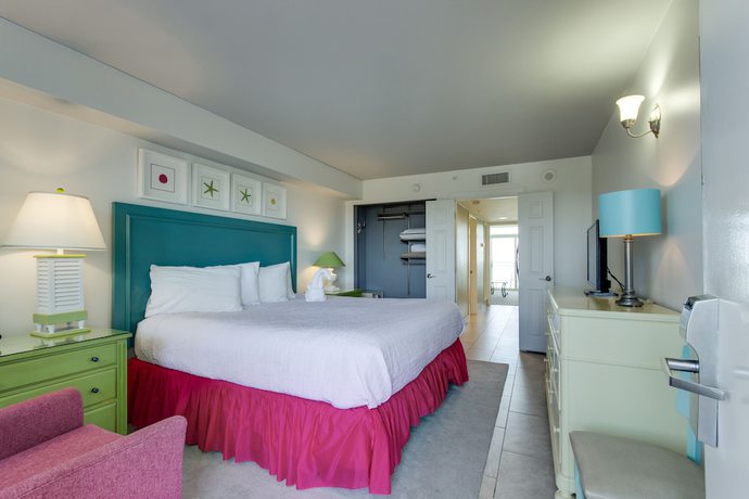Imagen de la habitación del Hotel Camelot By The Sea By Oceana Resorts. Foto 13