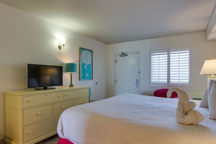 Imagen de la habitación del Hotel Camelot By The Sea By Oceana Resorts. Foto 15