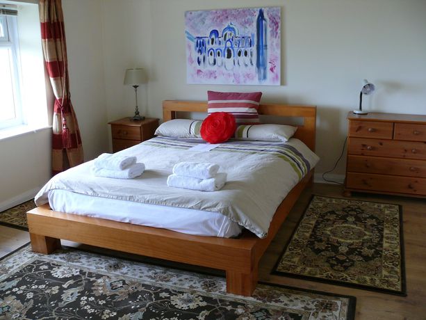 Imagen de la habitación del Hotel Camelot Castle. Foto 3