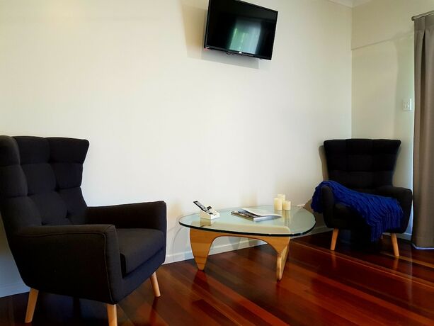 Imagen general del Hotel Camelot Cottages. Foto 14