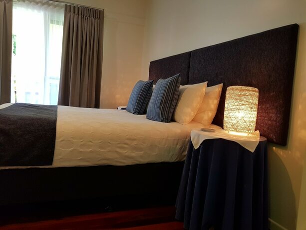 Imagen de la habitación del Hotel Camelot Cottages. Foto 25