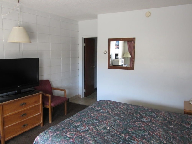 Imagen de la habitación del Hotel Camelot Court Motel. Foto 9