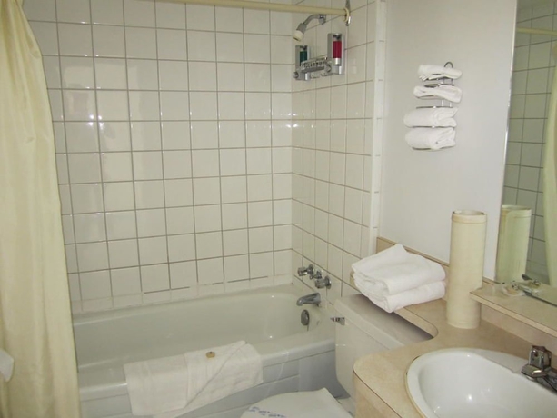 Imagen de la habitación del Hotel Camelot Court Motel. Foto 17