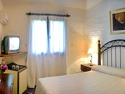 Imagen de la habitación del Hotel Camelot. Foto 4