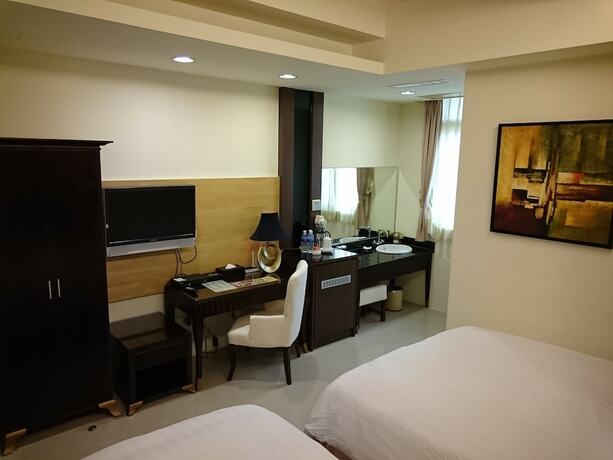 Imagen general del Hotel Camelot Inn, Jian. Foto 4