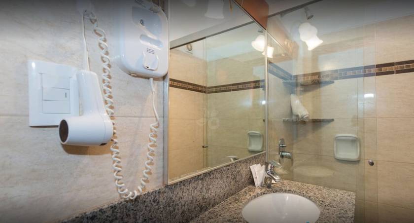 Imagen de la habitación del Hotel Camelot, PUNTA DEL ESTE. Foto 10