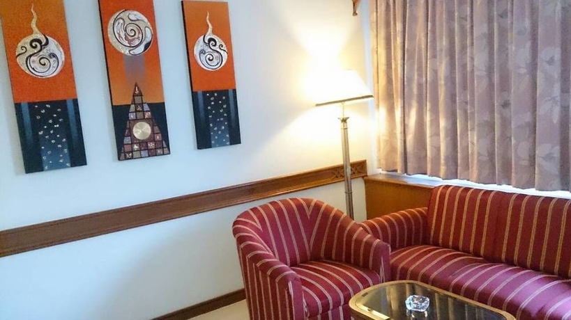 Imagen de la habitación del Hotel Camelot Pattaya. Foto 6