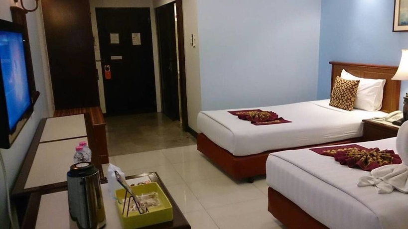 Imagen de la habitación del Hotel Camelot Pattaya. Foto 11