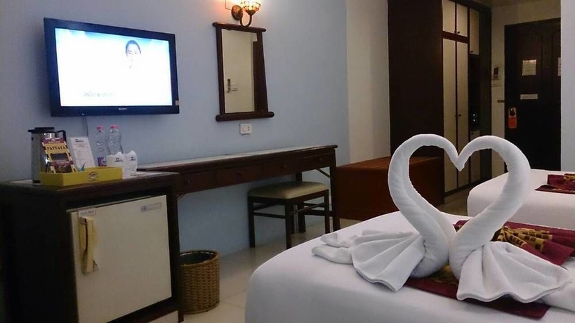 Imagen de la habitación del Hotel Camelot Pattaya. Foto 12