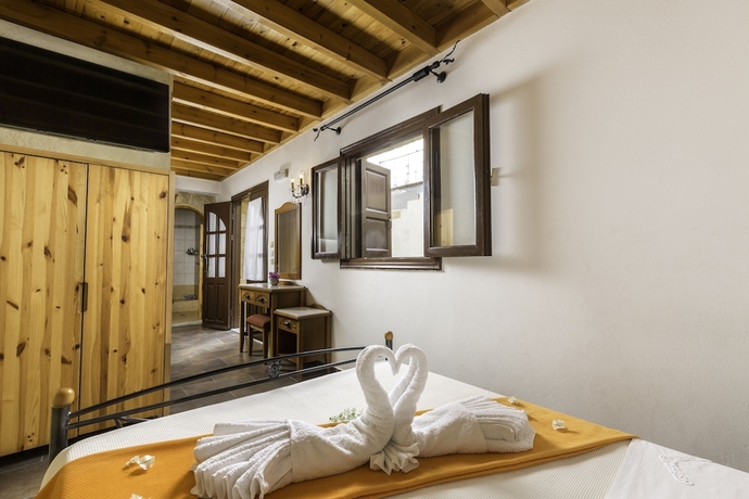 Imagen de la habitación del Hotel Camelot Traditional and Classic. Foto 6