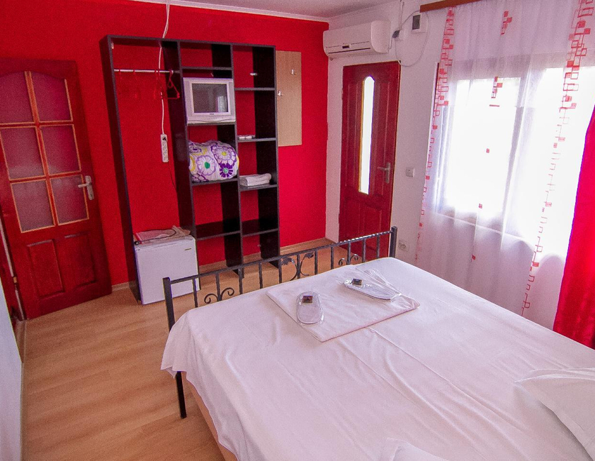Imagen general del Hotel Camere De &icirc;nchiriat Doriana. Foto 16