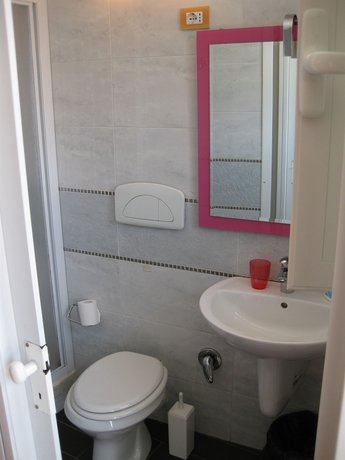 Imagen de la habitación del Hotel Camere La Torre. Foto 3