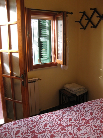 Imagen de la habitación del Hotel Camere La Torre. Foto 5
