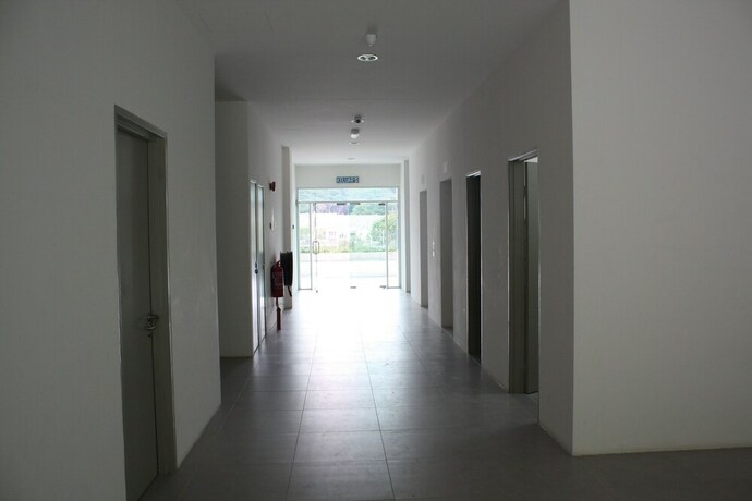 Imagen de los interiores del Hotel Cameron Strawberry Residence. Foto 38