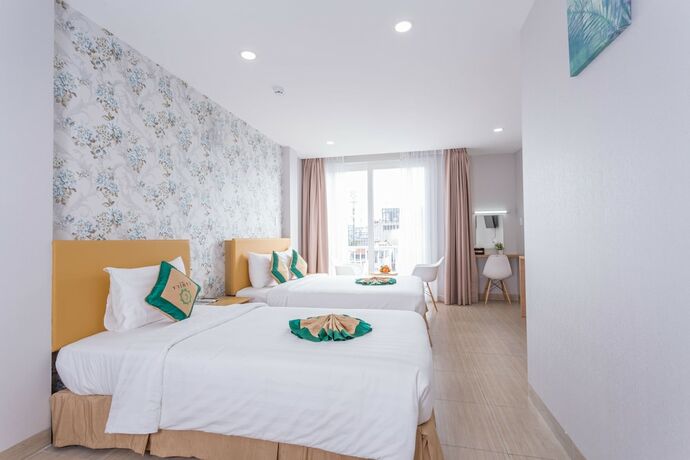Imagen de la habitación del Hotel Camila. Foto 13