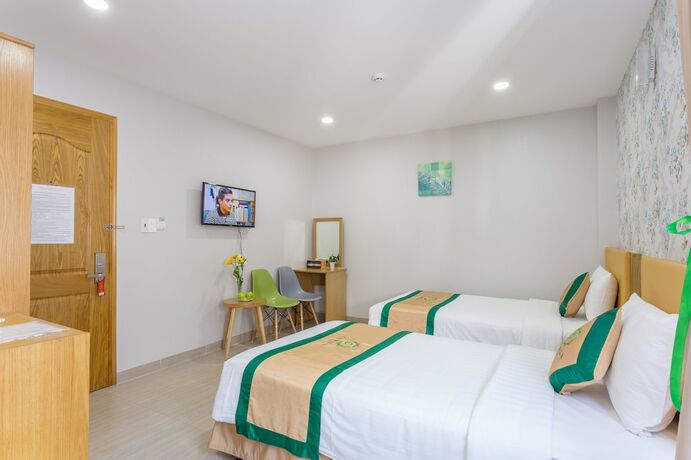 Imagen de la habitación del Hotel Camila. Foto 23