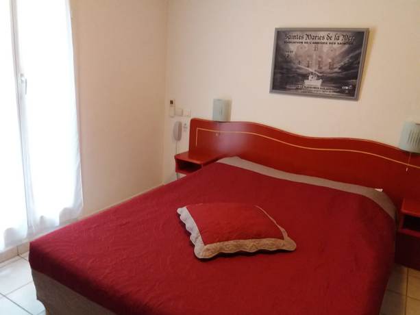 Imagen de la habitación del Hotel Camille. Foto 9