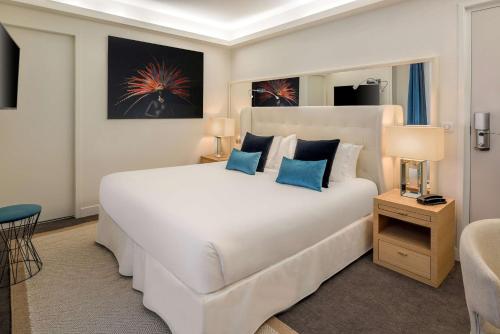 Imagen de la habitación del Hotel Camille Paris Gare de Lyon, Tapestry Collection by Hilton. Foto 8