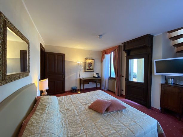 Imagen de la habitación del Hotel Camin Luino. Foto 17