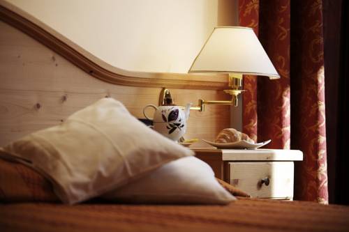 Imagen de la habitación del Hotel Caminetto. Foto 6