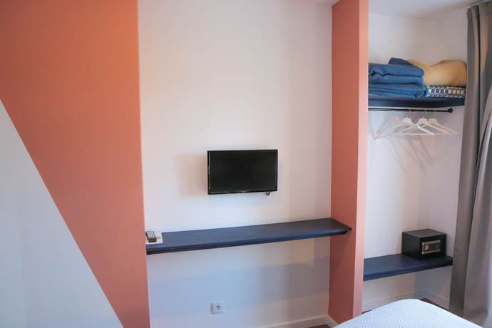 Imagen de la habitación del Hotel Caminha Hostel and Suites. Foto 17