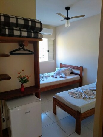 Imagen de la habitación del Hotel Caminho Do Ros&aacute;rio. Foto 17