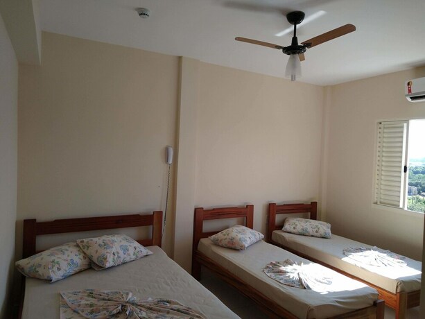 Imagen de la habitación del Hotel Caminho Do Ros&aacute;rio. Foto 37