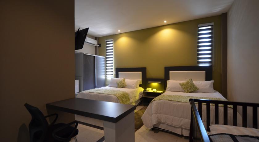 Imagen de la habitación del Hotel Camino Plaza. Foto 4