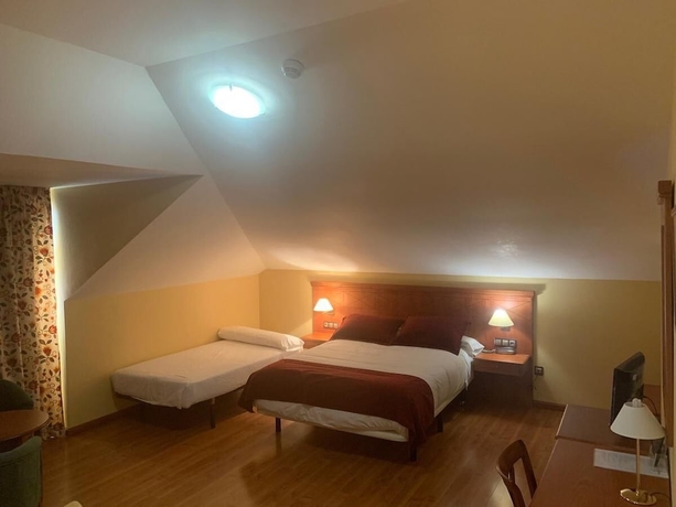 Imagen de la habitación del Hotel Camino Real, Arcahueja. Foto 4