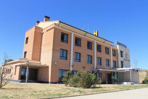 Imagen de los exteriores del Hotel Camino Real, DUEÑAS. Foto 8