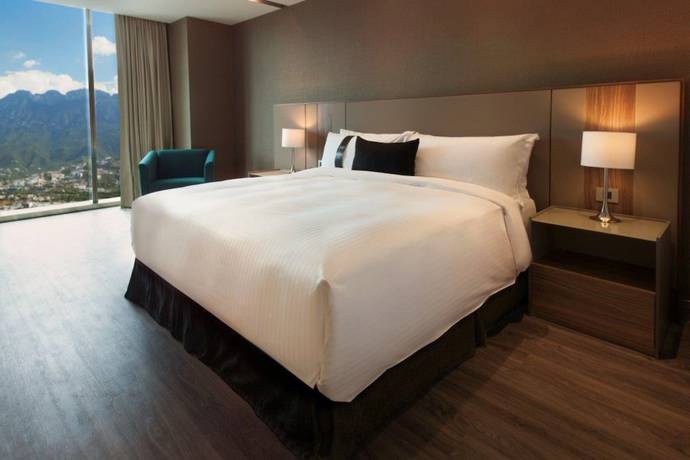 Imagen de la habitación del Hotel Camino Real Fashion Drive Monterrey. Foto 4