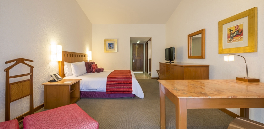 Imagen de la habitación del Hotel Camino Real Guadalajara. Foto 8