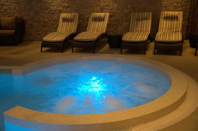 Imagen de la piscina del Hotel Camino Real, Municipio Santa Cruz de la Sierra. Foto 13