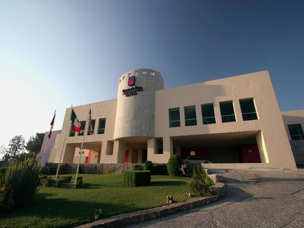 Imagen de los exteriores del Hotel Camino Real Saltillo. Foto 9