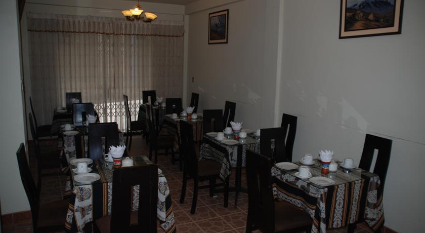 Imagen del bar/restaurante del Hotel Camino Real Turistico. Foto 2