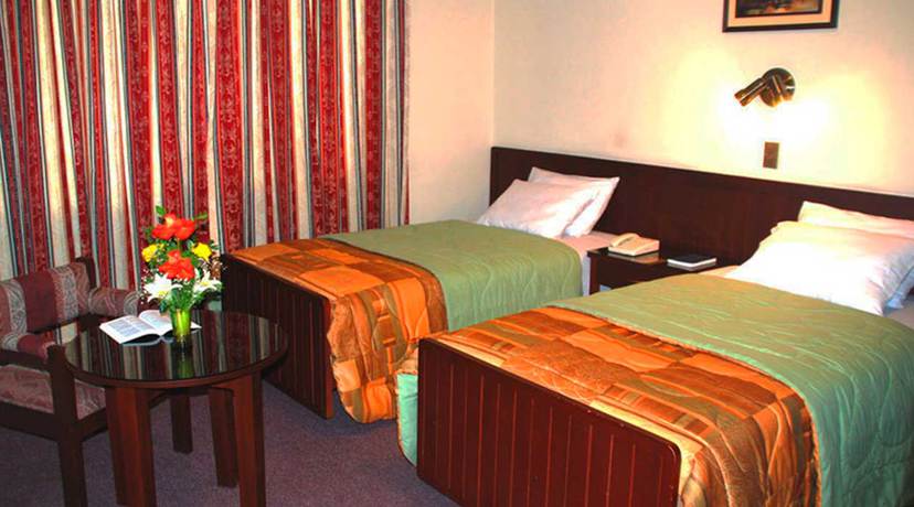 Imagen de la habitación del Hotel Camino Real Turistico. Foto 4