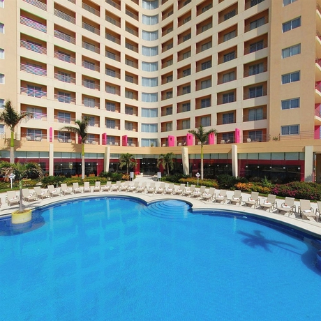 Imagen de la piscina del Hotel Camino Real Veracruz. Foto 16