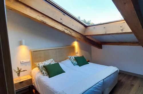 Imagen de la habitación del Hotel Camino de las Estrellas. Foto 20