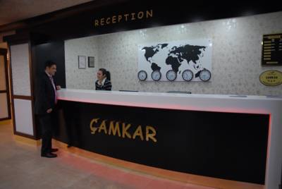Imagen de los interiores del Hotel Camkar. Foto 9