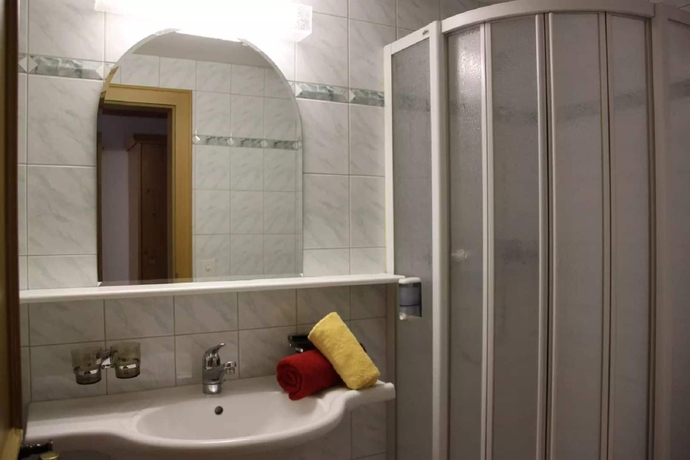 Imagen de la habitación del Hotel Camona Und Apart Walserhof. Foto 2