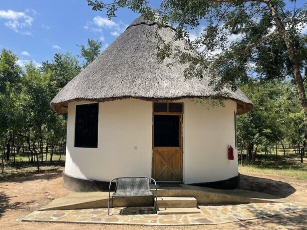 Imagen de la habitación del Hotel Camp Atupele. Foto 13