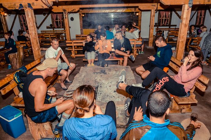 Imagen general del Hotel Camp Divlja Rijeka. Foto 9