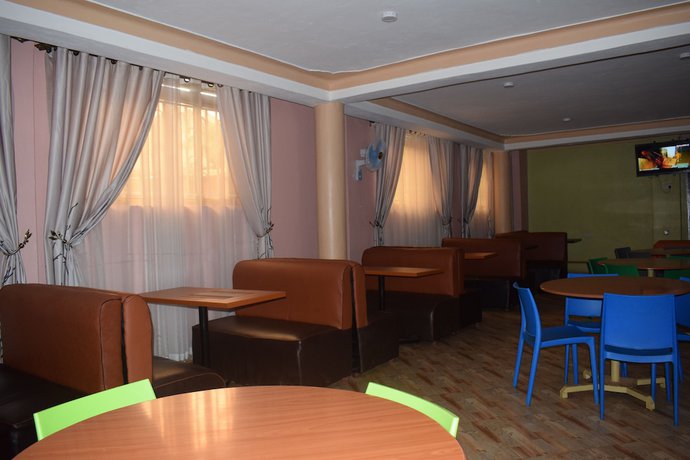 Imagen del bar/restaurante del Hotel Camp Fred. Foto 4